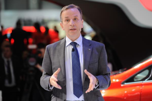 photo of Nissan Exec Recounts Top German Auto Engineer Claiming EVs “Doomed To Fail” & Consumers “Didn’t Want Or Need Them” image