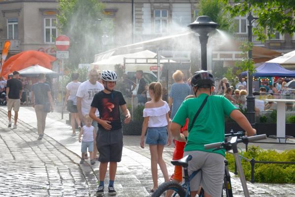 Rooftop rainwater sprinkler systems could help cool warming…
