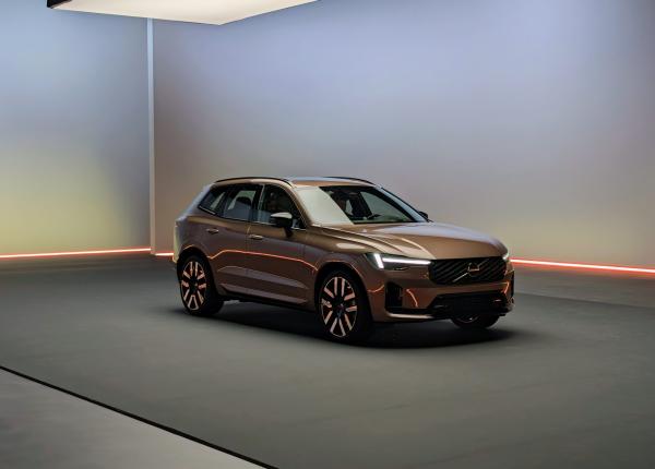 Volvo Upgrades the XC60 & XC90 Plug-in&hellip;