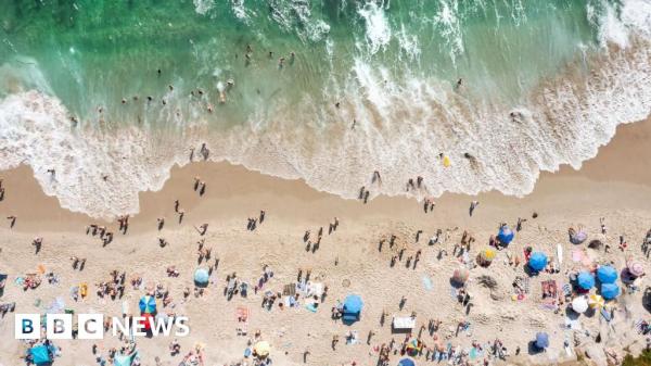 Mysterious 'warm blob' breaks records in…