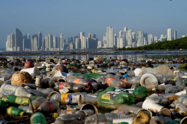 'Unofficial' talks on plastic pollution&hellip;