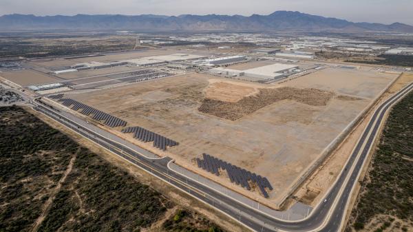 photo of BMW Group investing €800M in Plant San Luis Potosí in Mexico for NEUE KLASSE and battery assembly image