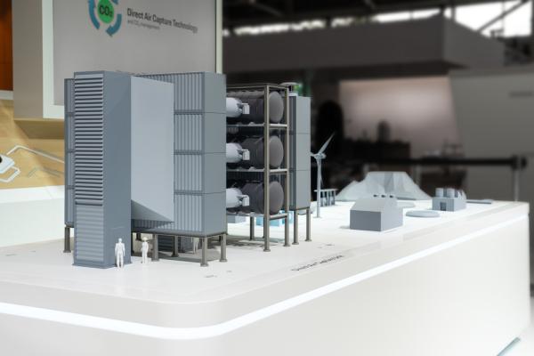 photo of HIF Global, Porsche and Volkswagen Group unveil new direct air capture unit to be installed at eFuels plant in Chile in… image