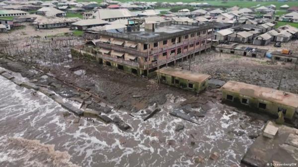 Video: Nigeria's coast threatened by&hellip;