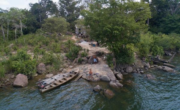 Brazilian ranchers block government…