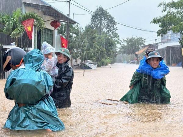 Vietnam mobilizes troops after heavy&hellip;