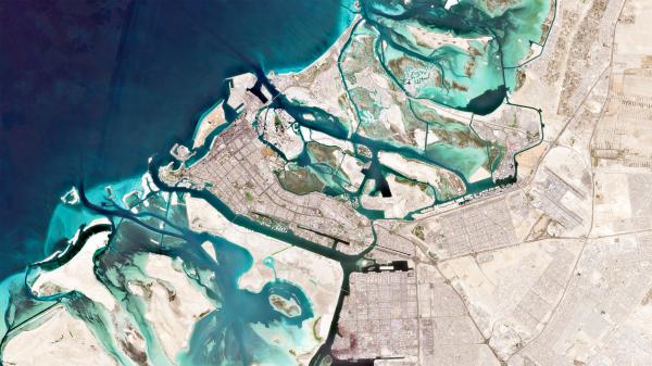 The power of cities over the seas