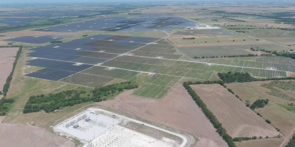 As Texas power demand surges, solar,…
