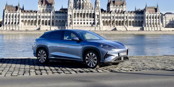 BYD overtakes Tesla as China’s EV…