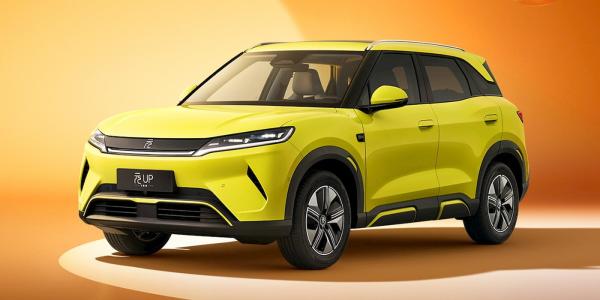 BYD upgrades top-selling small electric&hellip;