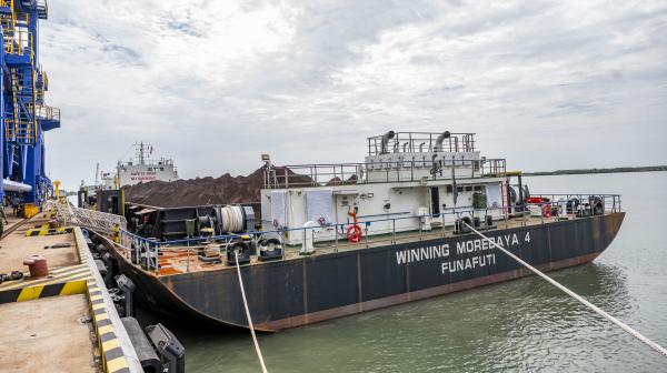 Hopes and fears as Guinea exports iron ore from Simandou&hellip;