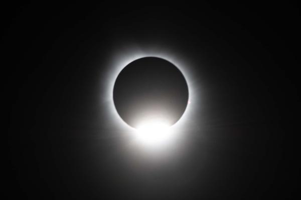 photo of Scientists Are Studying the Funky Environmental Impacts of Eclipses—From Grid Disruptions to Unusual Animal Behavior image