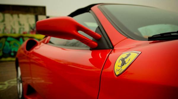 Ferrari To Reveal First Fully Electric…
