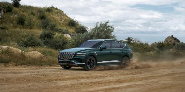 Genesis unveils the GV80 HEV, its first&hellip;