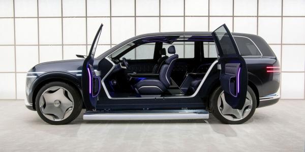 photo of Genesis GV90 spotted in the US, offering a sneak peek at its ultra-luxe interior image