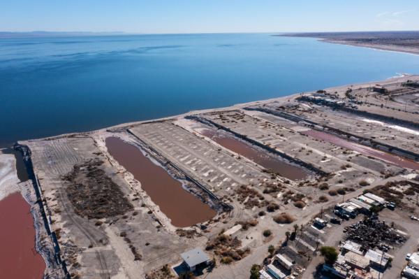 photo of Feds Contradict Scientific Research, Say the Salton Sea’s Exposed Lakebed Is Not a Significant Source of Pollution for… image