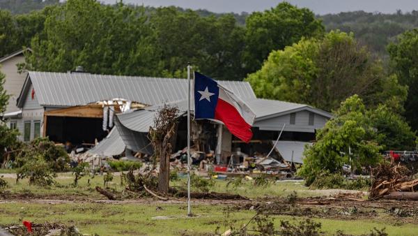 photo of Texas lawmakers grill Kerr County officials as flood recovery plods on image