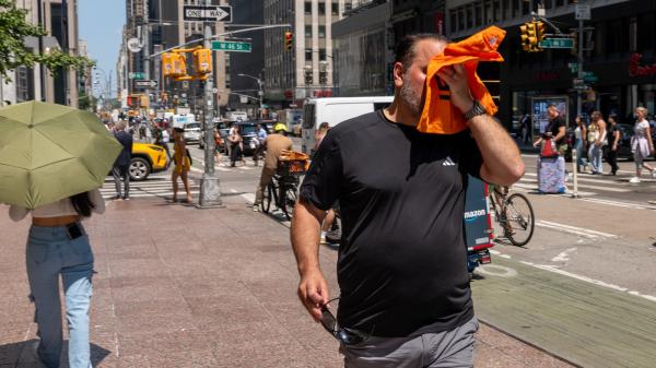 No federal heat standard? NYC workers…