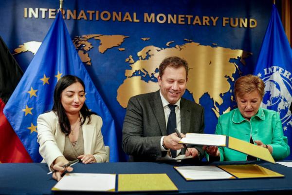 Task Force Urges World Bank and…