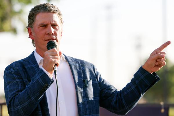 Hardline Conservative Wins Republican…