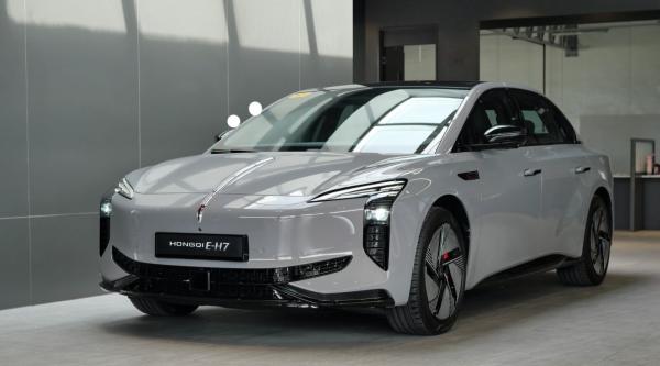 photo of Hongqi EVs Achieve Top 5-Star Rating in Euro NCAP Safety Tests image