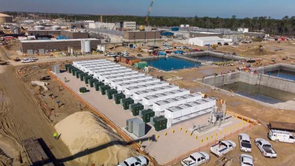 Texas finalizes $1.8B to build solar,…