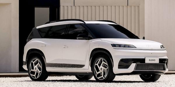 Hyundai’s new electric SUV leaks in…