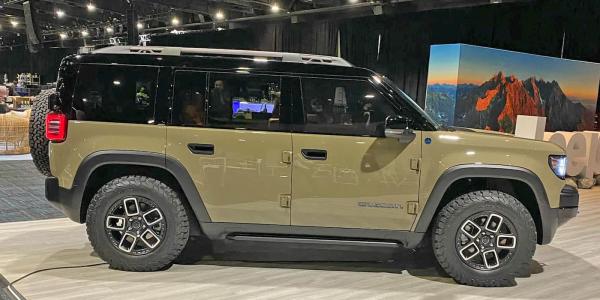 The Jeep Recon EV is set to arrive any…