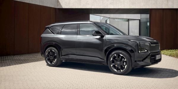 Kia announces EV5 prices, offering up to…