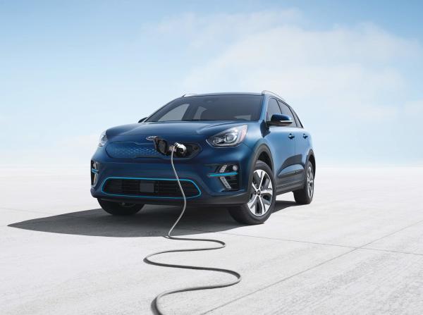 photo of Kia e-Niro Range Revised To 179–282 Miles In Europe (WLPT), + Comparisons With Tesla Model 3 & Nissan LEAF image