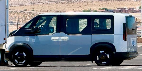 Kia’s electric van spotted in the US…