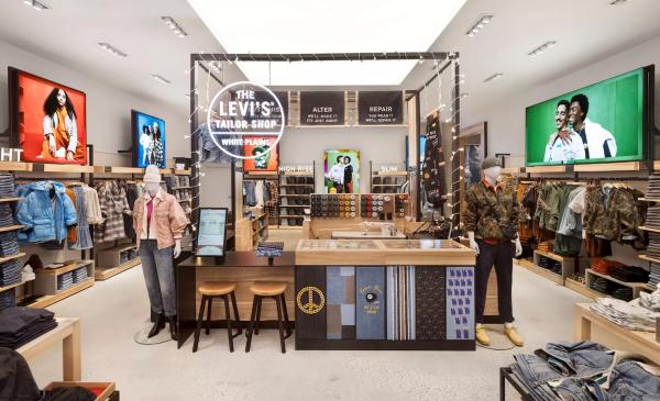 Why Levi’s is teaching high schoolers how to mend jeans