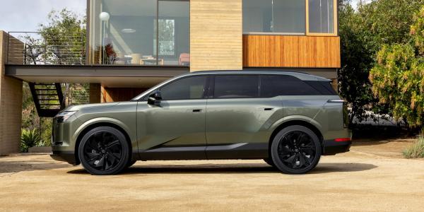 Lexus’ electric 3-row SUV makes its&hellip;