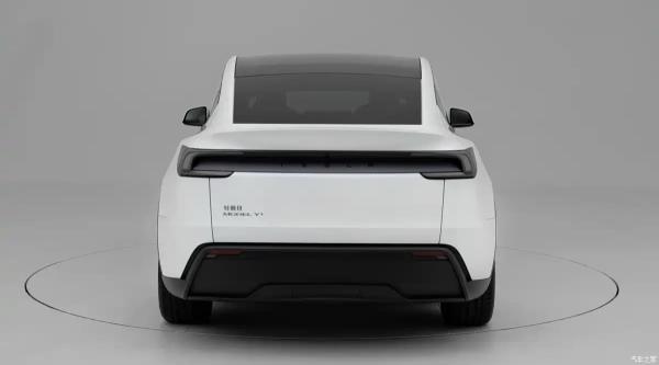 3-Way Cool EVs From Tesla, Ford, & Audi…