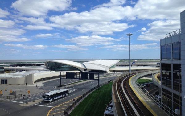 photo of New York Airport Installation Of Up To 13 MW Of Solar Panels At John F Kennedy (JFK) International Airport image