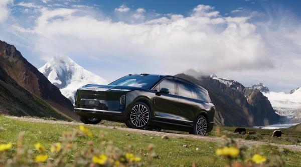 New NIO ES8 Pre-Orders Start