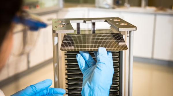 Perovskite-Silicon Solar Cells Meet&hellip;