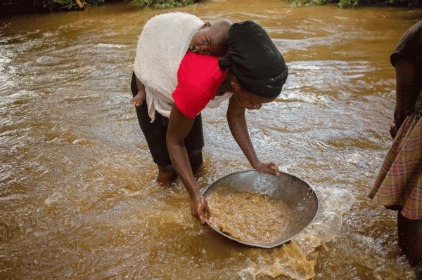 Behind Zimbabwe's gold boom lies a toxic&hellip;