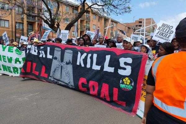 Coal-dependent South Africa struggles to…