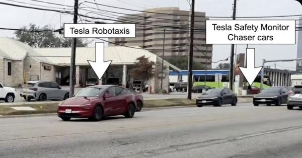 Tesla didn’t remove the Robotaxi…