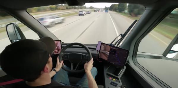 Tesla Semi wins 2,500-truck order,&hellip;