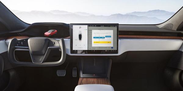 Tesla now says it needs its own maps for…