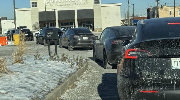 Tesla finally launches Supercharger&hellip;