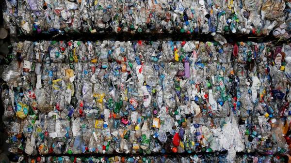 Can recycling solve the world's trash…