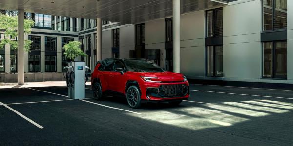 Toyota’s new app rewards EV and PHEV…