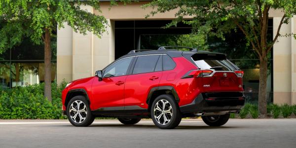 Toyota recalls over 1 million vehicles…