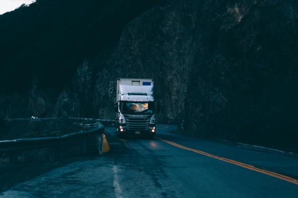 Friday Video: Are Driverless Big Rigs a…