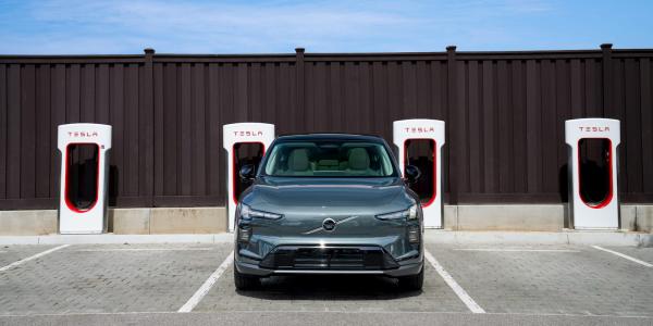 Tesla still leads US fast-charger growth&hellip;