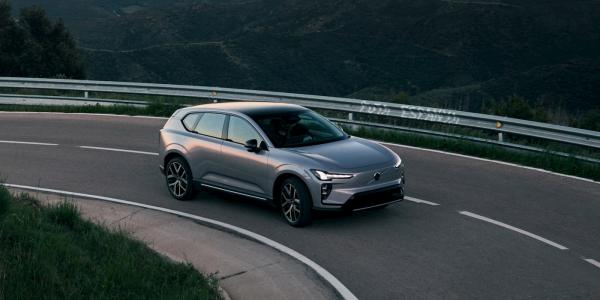 Volvo’s new midsize electric SUV…