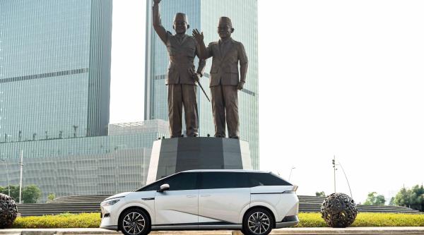XPENG Launches Global Localization…